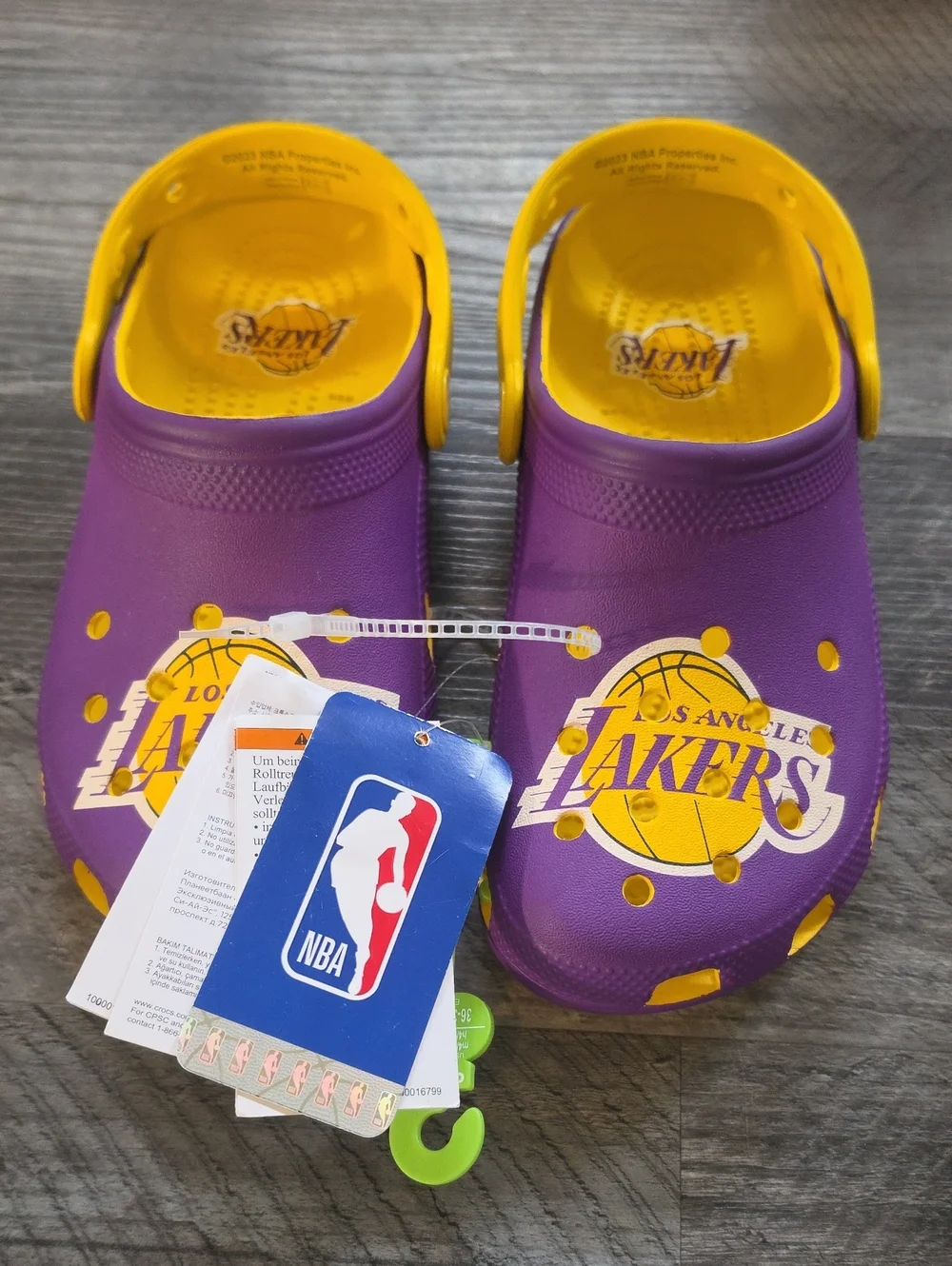 CROCS Kids Purple and Yellow Los Angeles Lakers Clogs with Team Logo